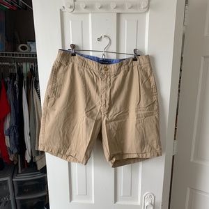 Southern Marsh Flat-Front Regatta Shorts Khaki